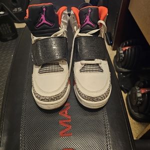 Size 7Y Air Jordan